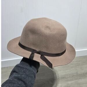 Columbia Vintage Wool Fedora Tan Hat with Brown Ribbon 7.5
